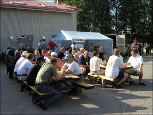 Competitors meet at team village in WRTC 2002 Finland